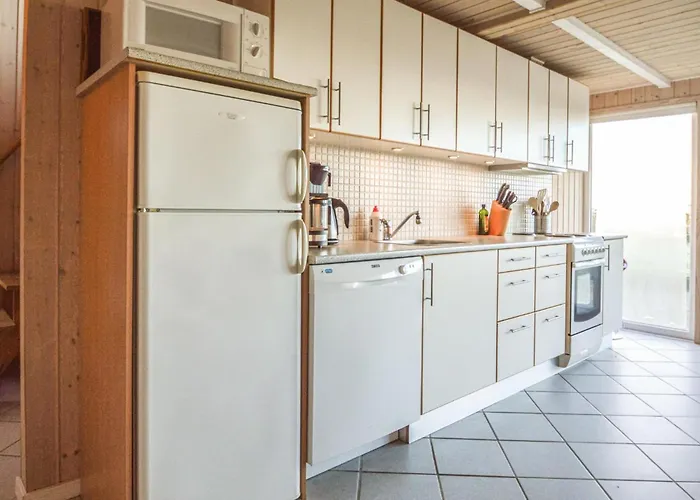 Semesterbostad Three-bedroom In Hemmet
